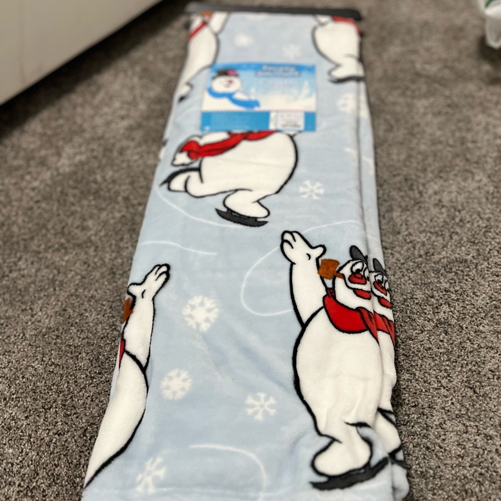 Frosty the Snowman Christmas throw plush soft
